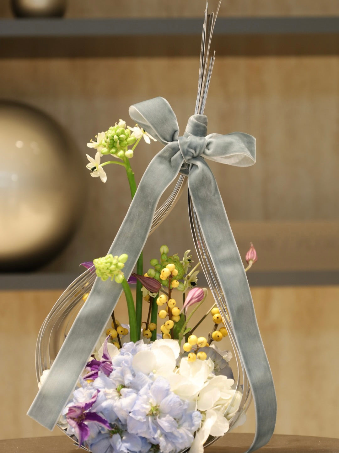 Linear Blooms Collection